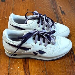 Reebok Classic Leather White Dark Purple Sneakers Size 8